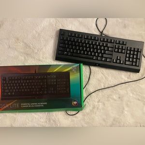Razer RGB keyboard Cynosa with Box